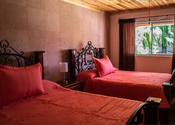 Hotel Cascada Inn hotel thumbnail 3