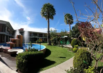 Hotel Arrecife de Coral hotel thumbnail 2