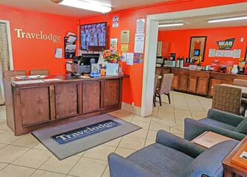 Travelodge by Wyndham Houston Hobby Airport hotel thumbnail 3