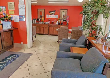 Travelodge by Wyndham Houston Hobby Airport hotel thumbnail 4