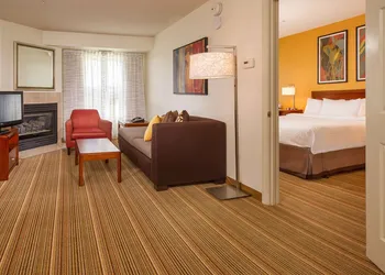 Sonesta ES Suites Charlottesville University hotel thumbnail 8