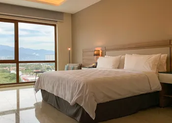 Holiday Inn & Suites Puerto Vallarta Marina & Golf by IHG hotel thumbnail 2