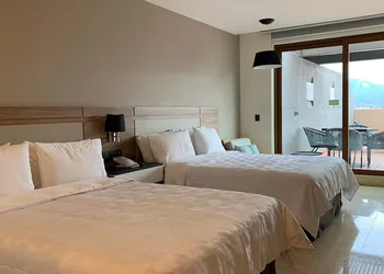 Holiday Inn & Suites Puerto Vallarta Marina & Golf by IHG hotel thumbnail 5