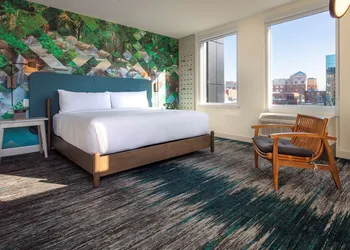 Canvas Moncton, Tapestry Collection by Hilton hotel thumbnail 6