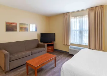 Extended Stay America Suites - Norfolk - Virginia Beach hotel thumbnail 7
