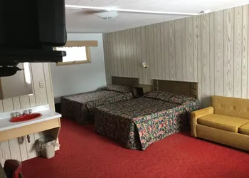 Cedars Motel hotel thumbnail 6
