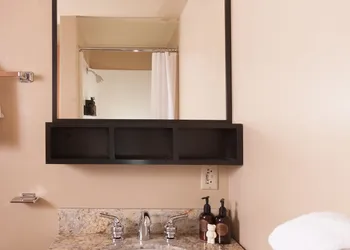 Grant Village - Inside the Park hotel thumbnail 5