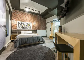 La Suite Hotel hotel thumbnail 7