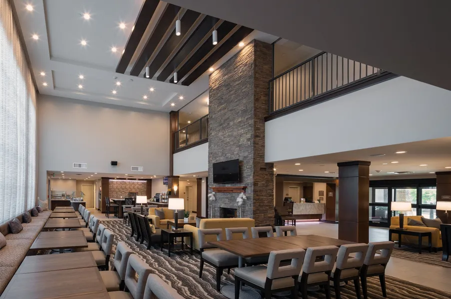Staybridge Suites Phoenix - Biltmore Area by IHG hotel detail image 2