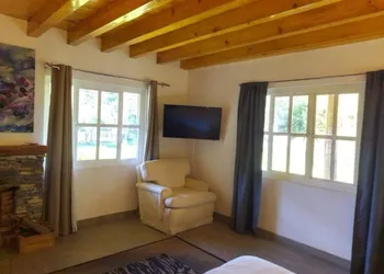 Hotel Frutos del Bosque hotel thumbnail 2