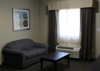 Horizon Inn & Suites - Pearsall hotel thumbnail 6