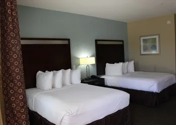 Horizon Inn & Suites - Pearsall hotel thumbnail 7