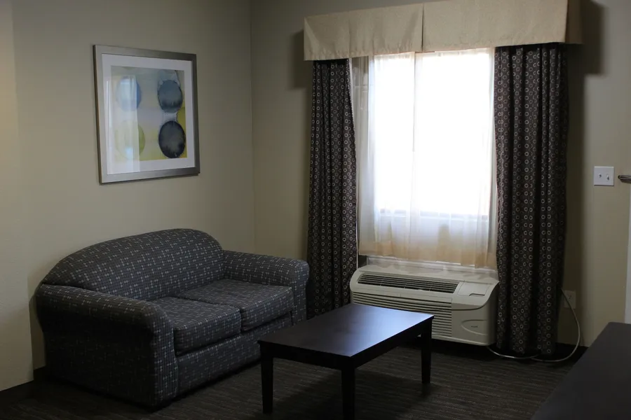 Horizon Inn & Suites - Pearsall hotel detail image 6