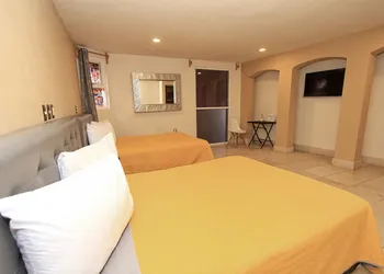 La Vista Hotel hotel thumbnail 4