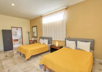 La Vista Hotel hotel thumbnail 7