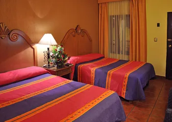 Hotel La Parroquia hotel thumbnail 4