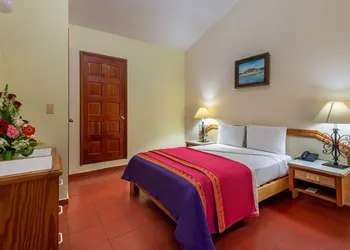 Hotel La Parroquia hotel thumbnail 8