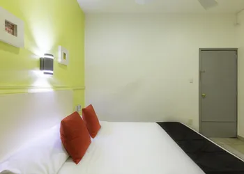 Capital O Oaxaca Guest Hotel hotel thumbnail 6
