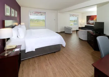 Holiday Inn Reynosa Industrial Poniente by IHG hotel thumbnail 2