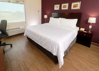 Holiday Inn Reynosa Industrial Poniente by IHG hotel thumbnail 7