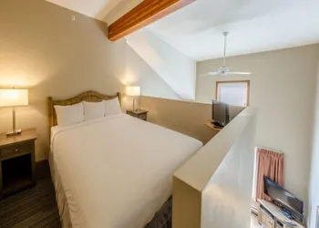 Cahilty Lodge hotel thumbnail 7