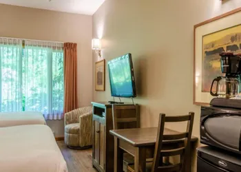 Cahilty Lodge hotel thumbnail 7