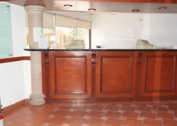 Hotel Maria Luisa Inn & Suites hotel thumbnail 3