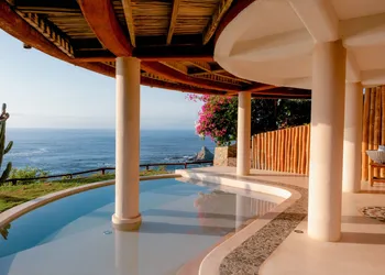 ZOA Hotel - Michelin Key Winner - Adults Only hotel thumbnail 6
