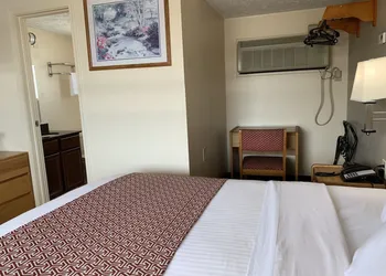 Sandusky Inn hotel thumbnail 6