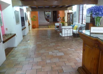 Hotel Trebol hotel thumbnail 3