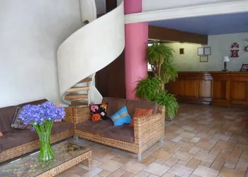 Hotel Trebol hotel thumbnail 4