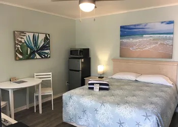 Bonita Beach Inn and Suites hotel thumbnail 5