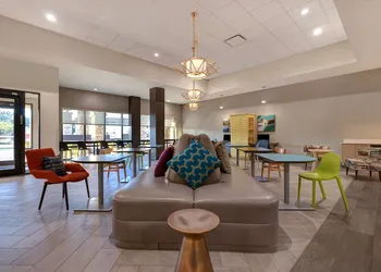 Home2 Suites by Hilton Gulf Breeze Pensacola Area hotel thumbnail 2
