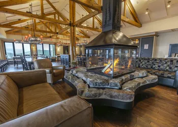 Auberge de Montagne des Chic-Chocs - Sepaq hotel thumbnail 2