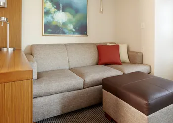 Hyatt Place Calgary Airport hotel thumbnail 7