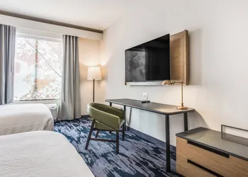 Fairfield Inn & Suites by Marriott Rolla hotel thumbnail 8