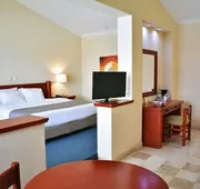 La Posada Hotel & Suites hotel detail image 5