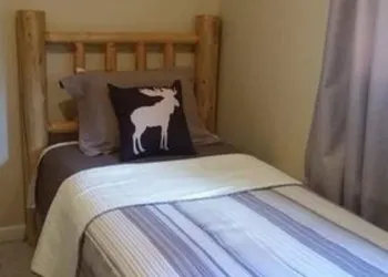 Jewel Lake Bed and Breakfast hotel thumbnail 5