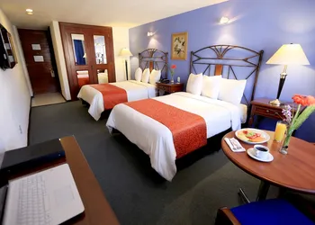 Hotel Emily hotel thumbnail 8