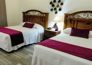 Hotel Hacienda Bugambilias La Paz & Centro de Convenciones hotel thumbnail 5