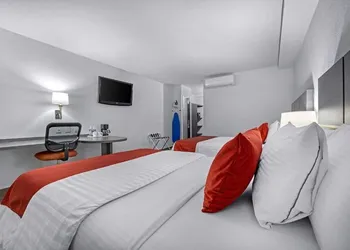 BeWow Hotel Querétaro hotel thumbnail 2