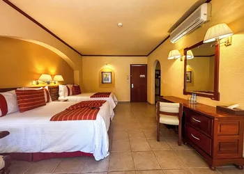 Hotel Misión Comanjilla hotel thumbnail 8