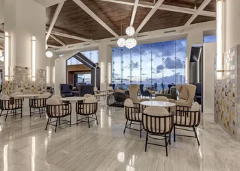 Royalton CHIC Cancun, An Autograph Collection All-Inclusive Resort - Adults Only hotel thumbnail 2