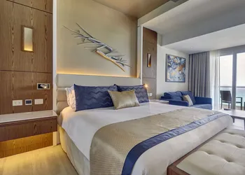 Royalton CHIC Cancun, An Autograph Collection All-Inclusive Resort - Adults Only hotel thumbnail 8