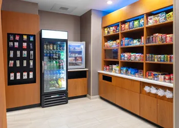 SpringHill Suites Kansas City Airport hotel thumbnail 5