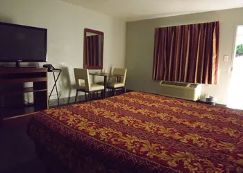 Laurel Inn hotel thumbnail 7