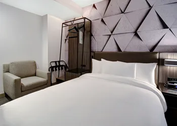 SpringHill Suites by Marriott New York Midtown Manhattan/Park Avenue hotel thumbnail 5