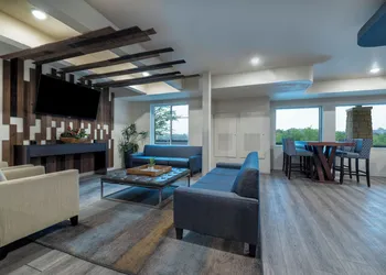 Soka Suites Dallas - Las Colinas hotel thumbnail 4