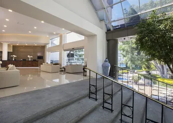 Krystal Satélite María Bárbara hotel thumbnail 4