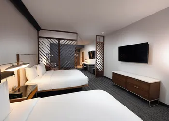 Courtyard by Marriott Charlotte Waverly hotel thumbnail 4